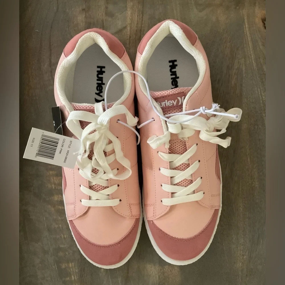 Hurley Women’s Sneakers